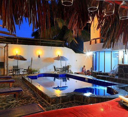 Galapagos Islands Hotel Puerto Ayora  Extérieur photo