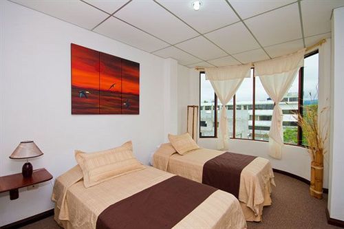 Galapagos Islands Hotel Puerto Ayora  Extérieur photo