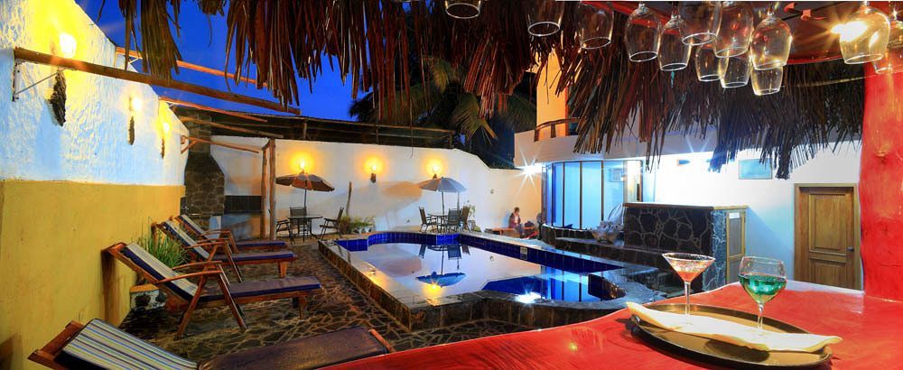 Galapagos Islands Hotel Puerto Ayora  Extérieur photo
