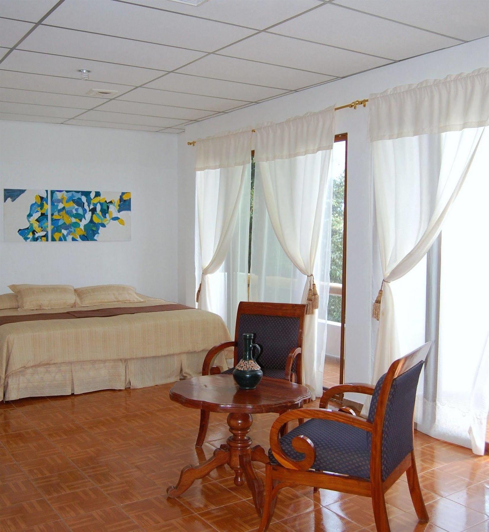 Galapagos Islands Hotel Puerto Ayora  Extérieur photo